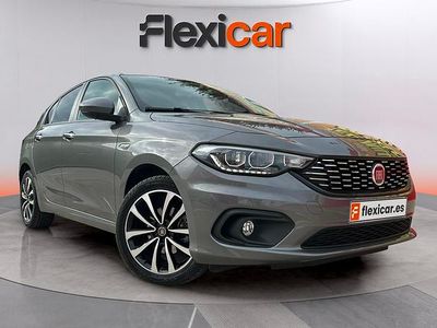 Usado Fiat Tipo Lounge 120 CV (88 kW) 2020 Gris Utilitario