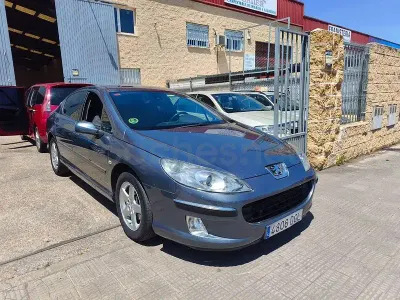 Usado Peugeot 407 110 CV (80 kW) 2005 Gris / plata Berlina