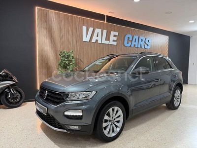 Gris / plata Usado 2022 VW T-Roc Advance SUV | 19.999 € (Precio justo)