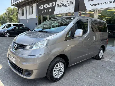 Usado Nissan Evalia 110 CV (80 kW) 2015 Gris / plata Monovolumen