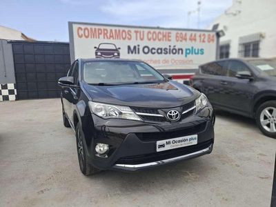 Käytetty Toyota RAV4 Active 124 HP (91 kW) 2014 Musta Katumaasturi
