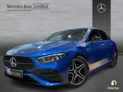 Usado Mercedes A200 Advanced 150 CV (110 kW) 2025 Azul Berlina