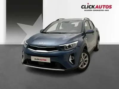 Usado Kia Stonic Active 79 CV (58 kW) 2025 Azul SUV