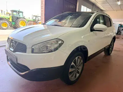 Usado Nissan Qashqai Acenta 150 CV (110 kW) 2010 Blanco SUV