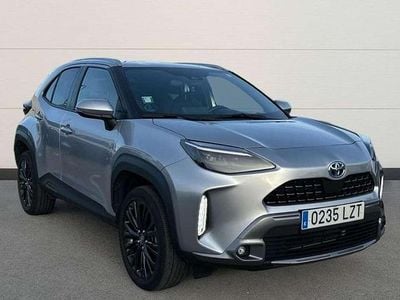 Usado Toyota Yaris Cross 117 CV (86 kW) 2022 Plateado SUV