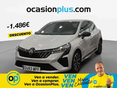 Usado Renault Clio V Techno 90 CV (66 kW) 2024 Gris Berlina