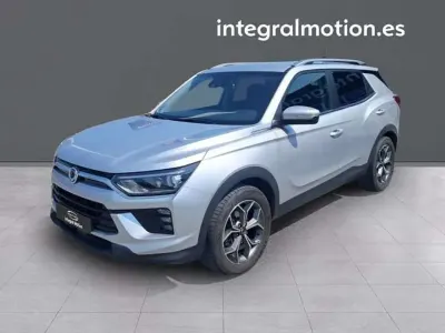 Usado SsangYong Korando Limited 163 CV (119 kW) 2019 Gris SUV