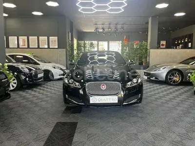 Usado Jaguar XF Premium Luxury 340 CV (250 kW) 2014 Negro Berlina