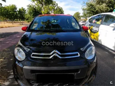Usado Citroën C1 Feel 82 CV (60 kW) 2017 Negro Utilitario