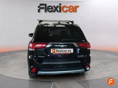 Usado Mitsubishi Outlander P-HEV 203 CV (149 kW) 2018 Negro