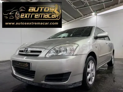 Käytetty Toyota Corolla Terra 90 HP (66 kW) 2006 Harmaa Sedan
