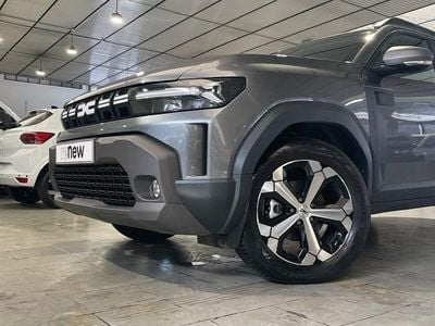 Nuevo Dacia Duster Journey 143 CV (105 kW) 2025 Gris SUV