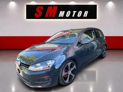Usado VW Golf VII Edition 105 CV (77 kW) 2013 Gris / plata Berlina