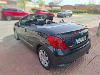 Usado Peugeot 207 CC