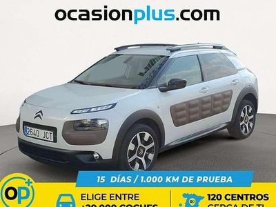 Usado Citroën C4 Cactus Shine 92 CV (67 kW) 2015 Blanco Utilitario