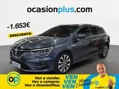 Usado Renault Mégane GrandTour Techno 140 CV (102 kW) 2022 Gris Familiar