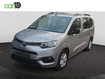Usado Toyota Proace Verso Active 131 CV (96 kW) 2023 Gris / plata Familiar