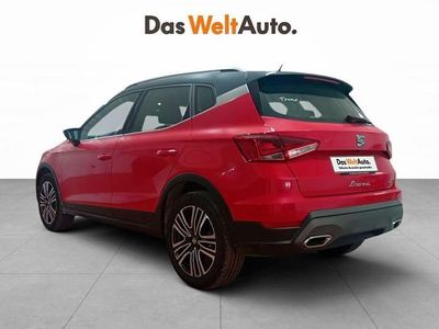 Usado Seat Arona Xperience 115 CV (84 kW) 2025 Rojo SUV