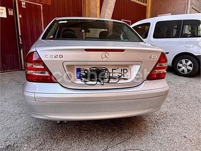 Usado Mercedes C220 Sport Edition 150 CV (110 kW) 2006 Gris / plata Berlina
