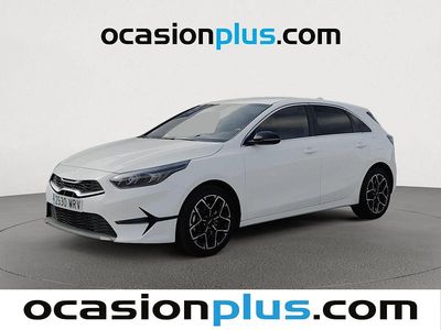 Blanco Usado 2024 Kia Ceed Style Utilitario | 22.637 € (Precio justo)