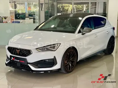 Usado Cupra Leon VZ 300 CV (220 kW) 2023 Blanco Utilitario