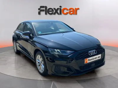 Usado Audi A3 Premium 110 CV (80 kW) 2022 Negro Berlina