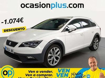Usado Seat Leon 4Drive 150 CV (110 kW) 2016 Blanco SUV