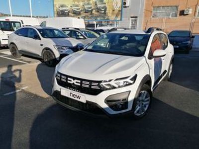 Blanco Usado 2023 Dacia Sandero Expression Utilitario | 15.900 € (Un poco caro)