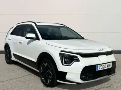Usado Kia Niro 150 kW (204 CV) 2023 Blanco SUV