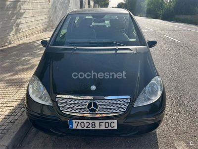 Usado Mercedes A150 Elegance 95 CV (69 kW) 2006 Negro Monovolumen