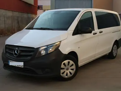Usado Mercedes Vito 102 CV (75 kW) 2021 Blanco Van
