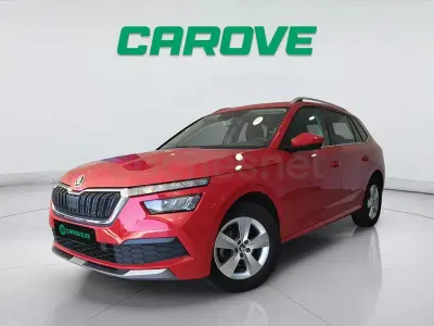 Usado Skoda Kamiq Style 110 CV (80 kW) 2020 Rojo SUV