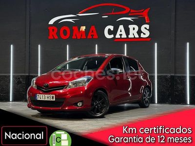 Gris / plata Usado 2013 Toyota Yaris Active Berlina | 8290 € (Precio justo)