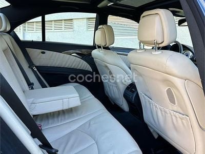 Azul Usado 2006 Mercedes E280 Avantgarde Berlina | 6990 € (Precio justo)