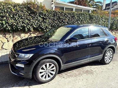 Usado VW T-Roc Advance 115 CV (84 kW) 2019 Negro SUV