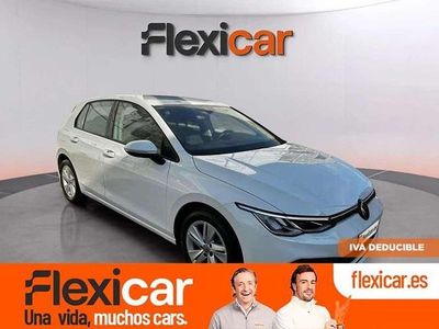 Usado VW Golf VIII 110 CV (80 kW) 2021 Blanco Familiar