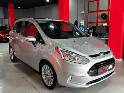 Usado Ford B-MAX Titanium 100 CV (73 kW) 2013 Gris / plata Monovolumen