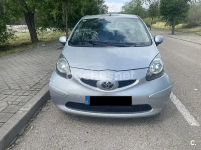 Occasion Toyota Aygo Live 68 PK (50 kW) 2008 Grijs Hatchback