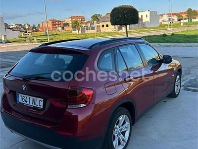 Używany BMW X1 177 KM (130 kW) 2012 Czerwony SUV