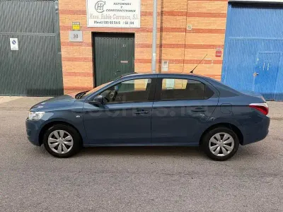 Usado Citroën C-Elysee I Seduction 100 CV (73 kW) 2016 Azul Berlina