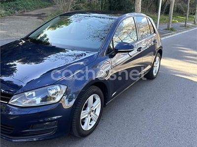 Usado VW Golf VII Advance 105 CV (77 kW) 2013 Azul Berlina