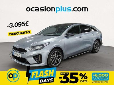 Usado Kia ProCeed GT-Line 140 CV (102 kW) 2019 Gris / plata Utilitario