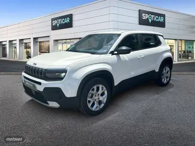 Usado Jeep Avenger Altitude 100 CV (73 kW) 2024 Blanco SUV