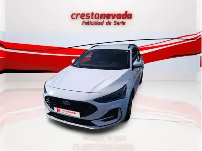 Käytetty Ford Focus ST-Line 155 HP (114 kW) 2023 Valkoinen