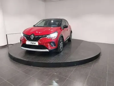 Usado Renault Captur Techno 160 CV (117 kW) 2022 Rojo SUV