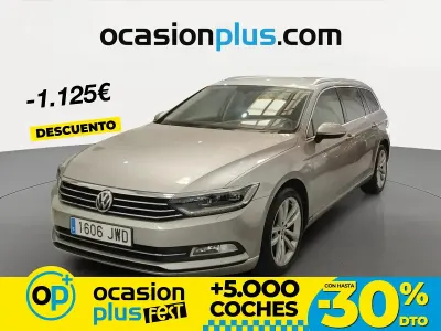 Begagnad VW Passat Sportline 150 HK (110 kW) 2017 Grå Kombi
