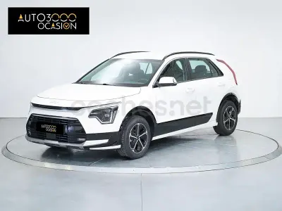 Usado Kia Niro 141 CV (103 kW) 2023 Blanco SUV