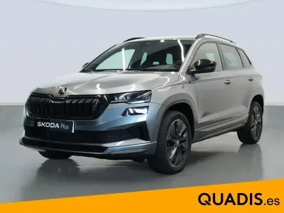 Usado Skoda Karoq SportLine 150 CV (110 kW) 2025 Gris SUV