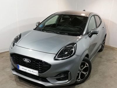 Gris / plata Usado 2024 Ford Puma ST-Line SUV | 22.990 € (Precio justo)
