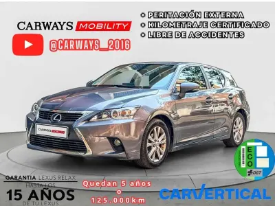 Usado Lexus CT200h Executive Line 136 CV (100 kW) 2016 Gris Utilitario